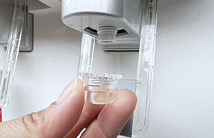 クリーンキャップ（コック先端の透明なキャップ）