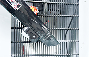 サーバー背面部分